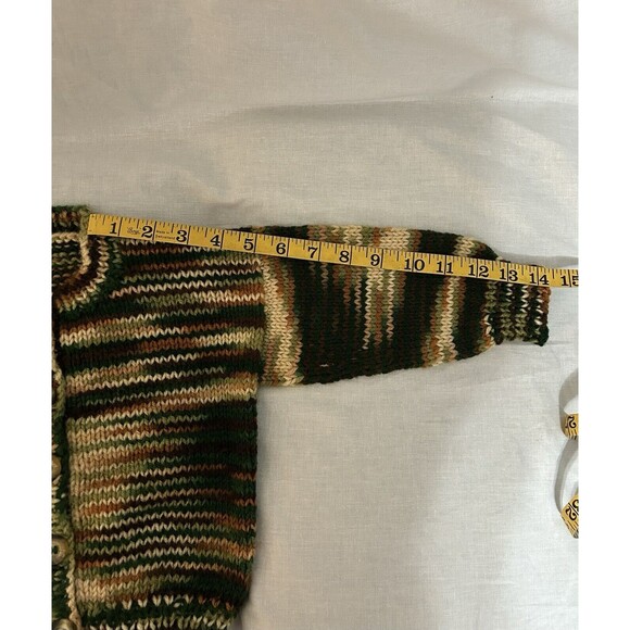6-12 months Boy/Girl Home Knitted Baby Cardigan Warm, Soft and Comfortable - Picture 5 of 9